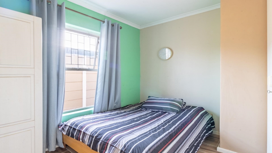 3 Bedroom Property for Sale in Glenwood Western Cape